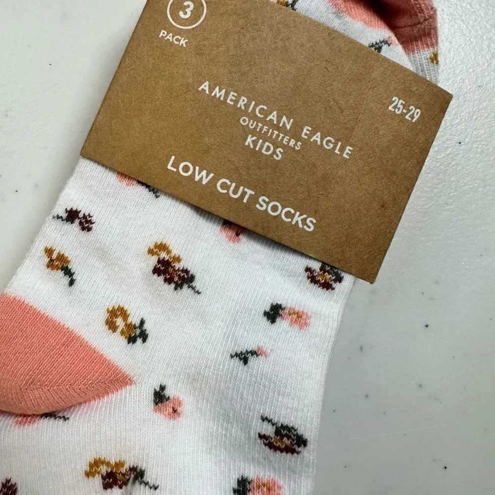 American Eagle Outfitters gray graphic